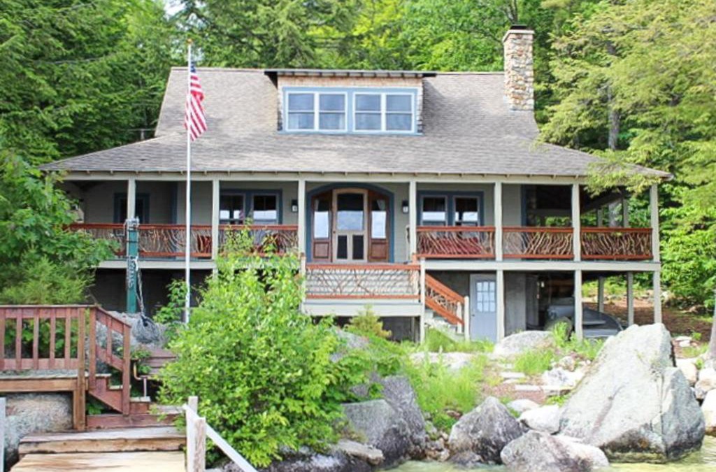 Meredith House | WeSeekANook