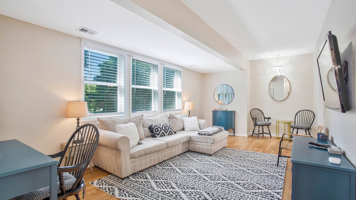 Annapolis House | West Annapolis Hidden Gem <.75Mile To Navy Stadium <1Mile to Downtown Annapolis