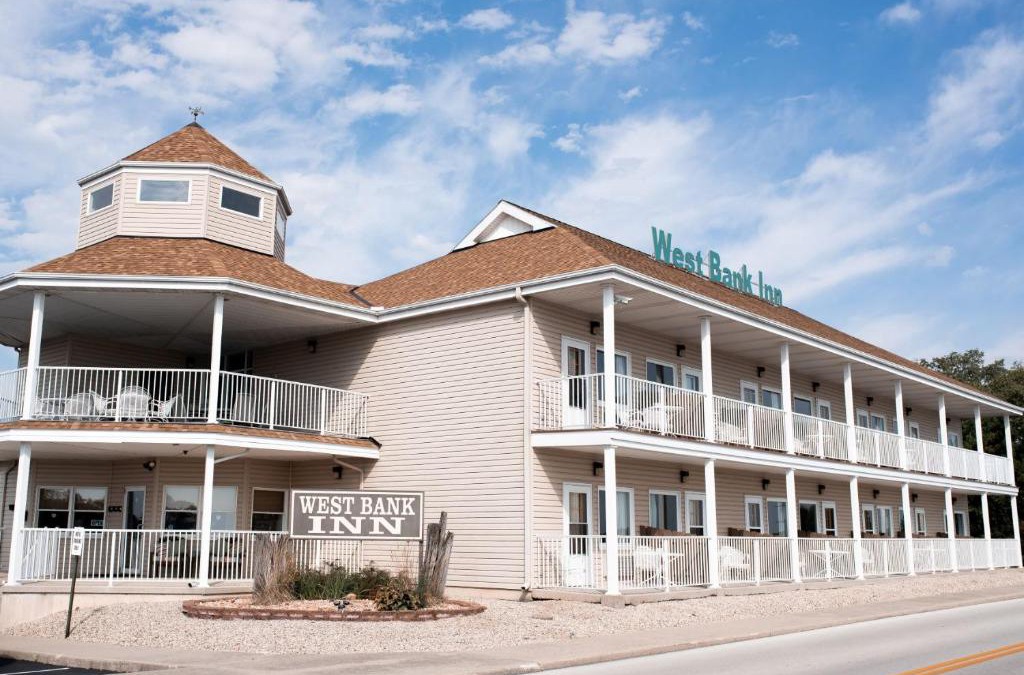 Celina Hotel | West Bank Inn