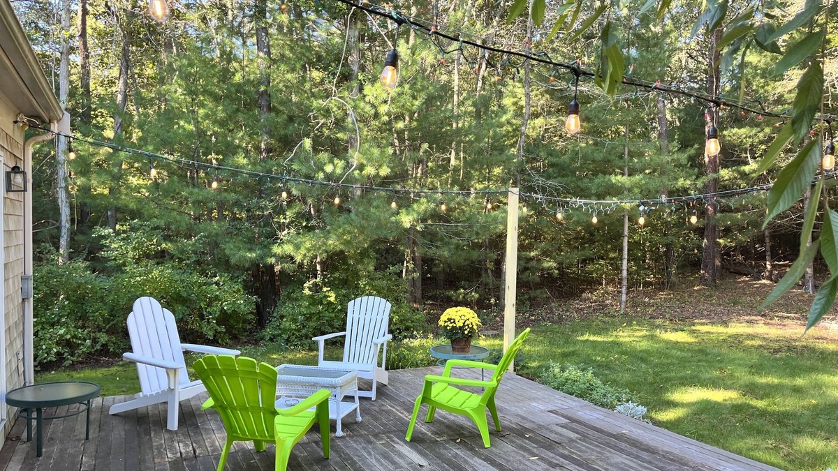 West Barnstable House | West Barnstable home in a quiet setting - Sleeps 8