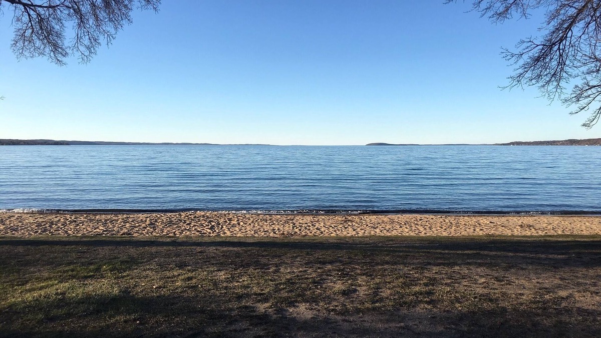 Traverse City Condo | West Bay fun-filled TC getaway for you and yours!
