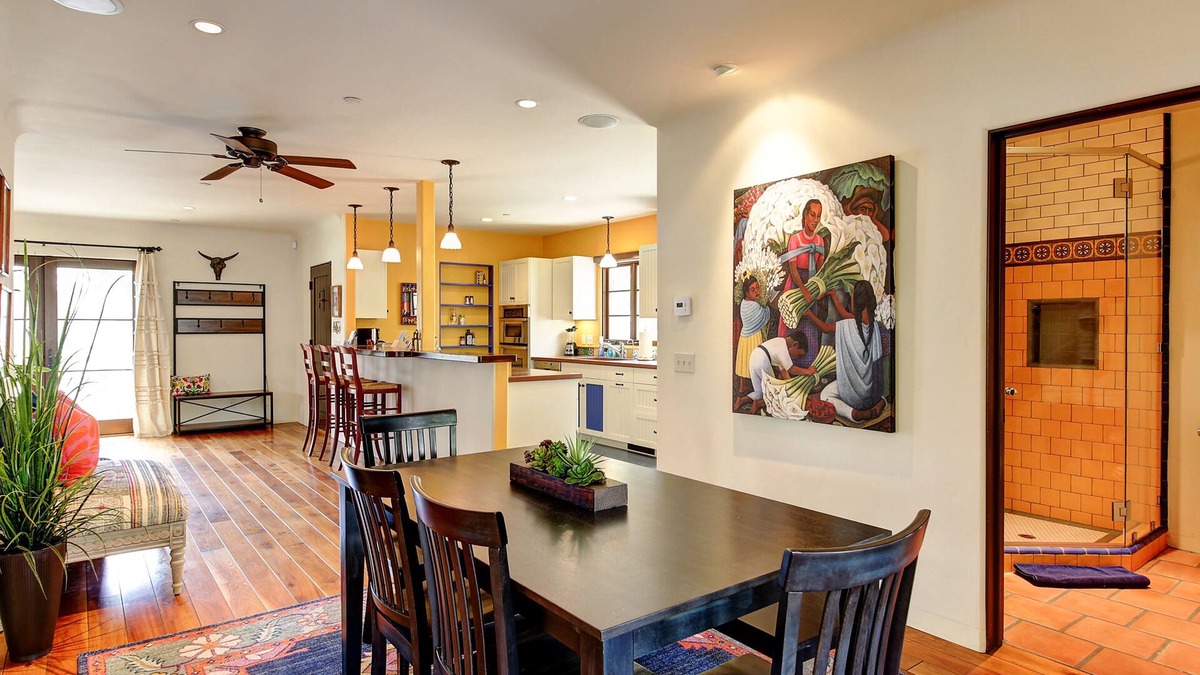 West Beach Villa | West Beach Villa 5 - Spanish style in heart of everything, beach, harbor, Funk Zone
