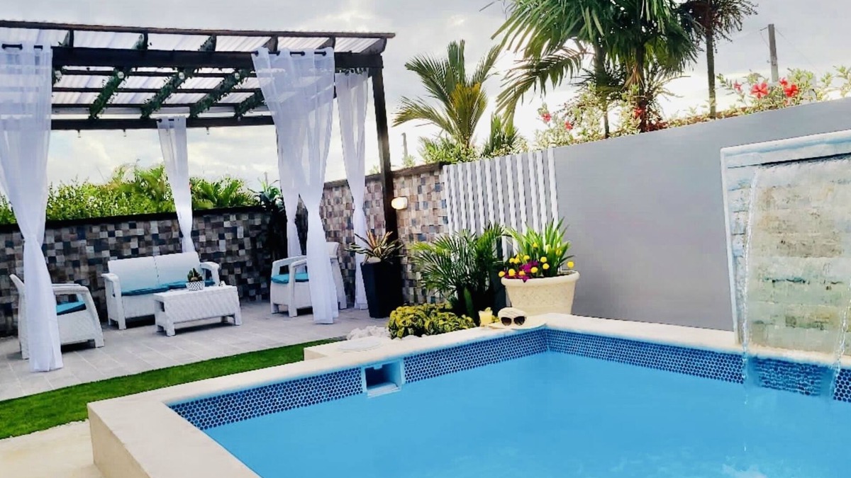 Marias House | West Coast-Private Pool- Near Rincón- Modern Luxury