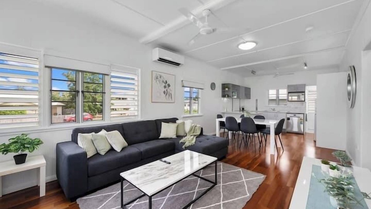 West End House | West End Gem Near Attractions