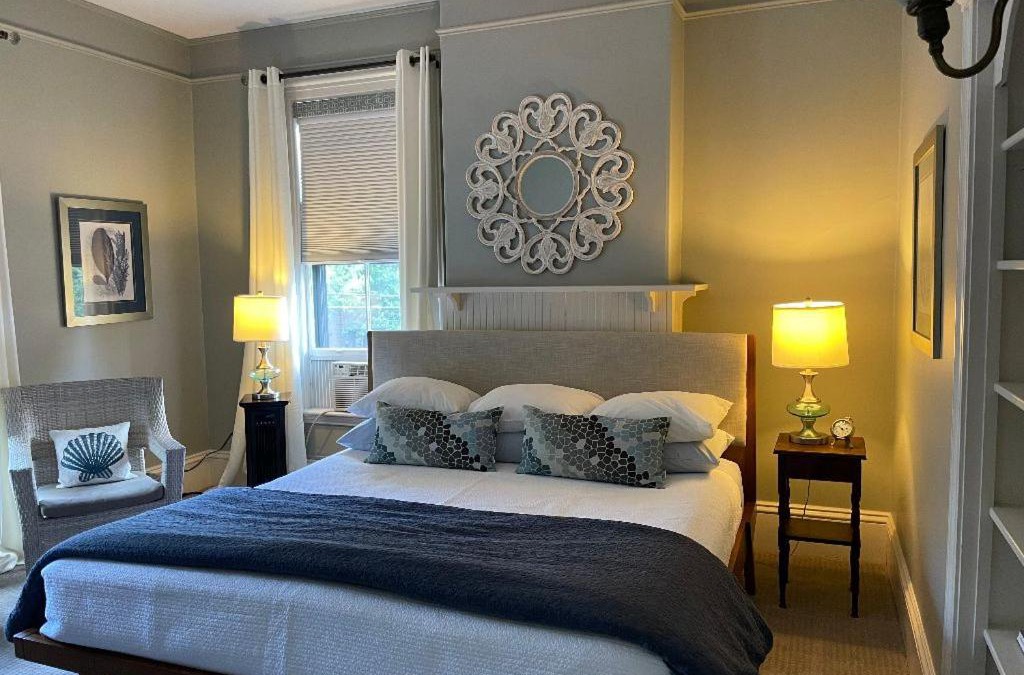 West End Bed & Breakfast | West End Inn