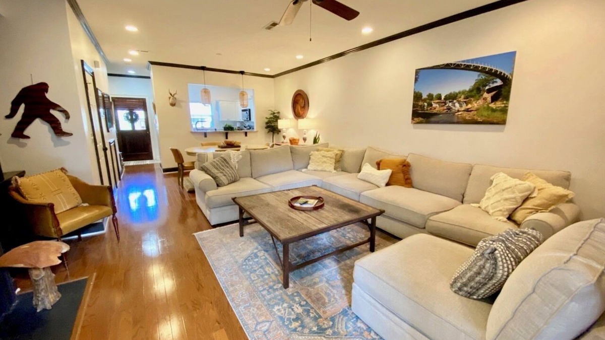 Greenville Downtown Cottage | West End Townhouse steps from Main St & Falls Park, Shopping, Dining, Stadium