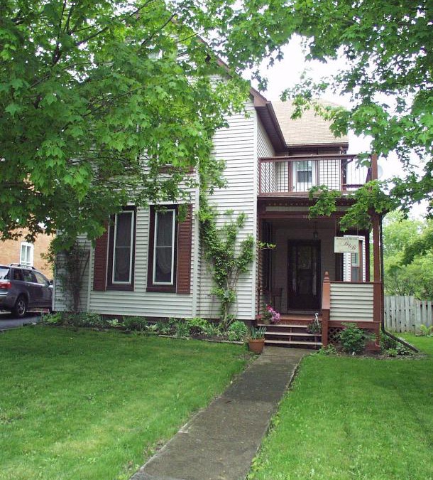 Gananoque Bed & Breakfast | West Gate Bed and Breakfast