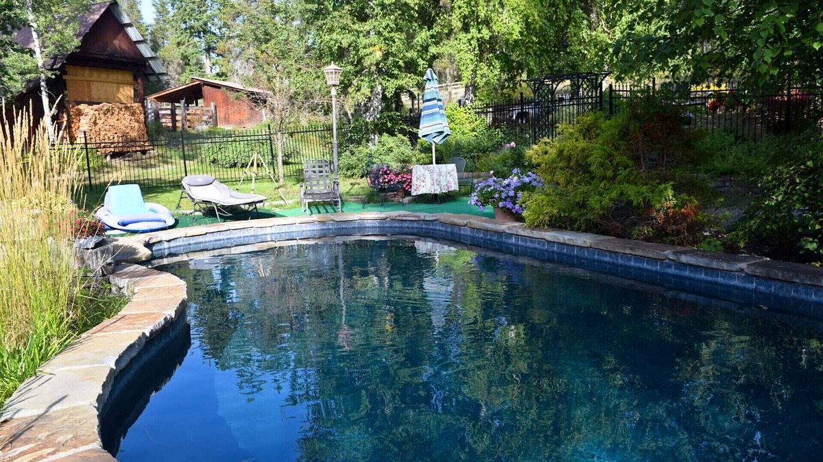 West Glacier House | West Glacier Log Home with Pool