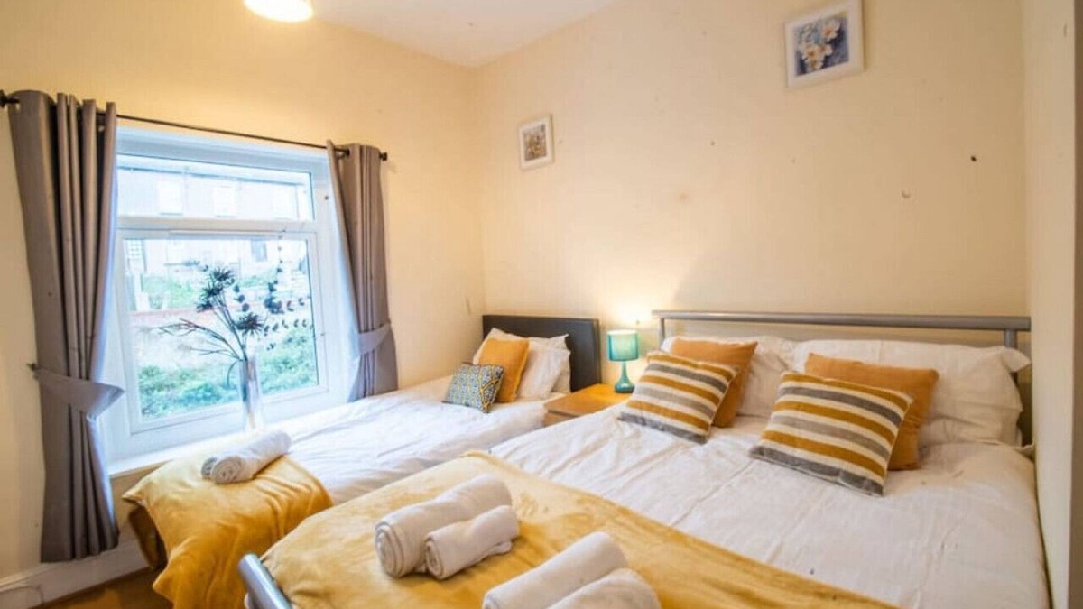 Clowne House | West Lea House- Chesterfield