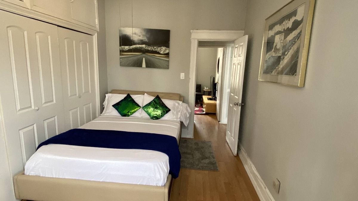 West New York Apartment | WEST NEW YORK IN JERSEY EASY TRANSPORTATION,15 MINS TO NY. BUS, 7MINS. IN FERRY.