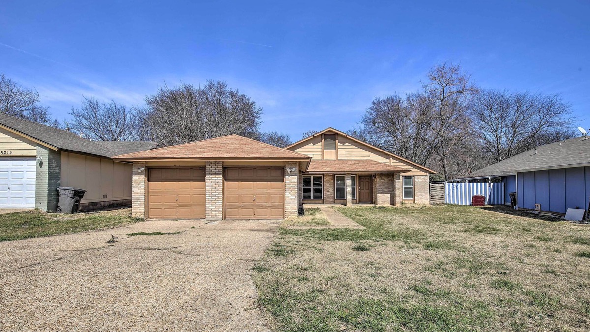 San Antonio House | West San Antonio Home w/Yard: 16 Mi to Dtwn!