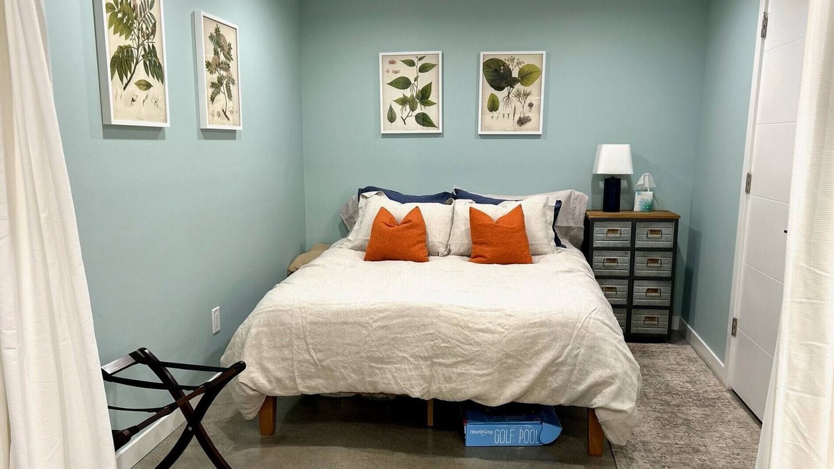 North Delridge Apartment | West Seattle Hideaway, 5 min from downtown/stadiums