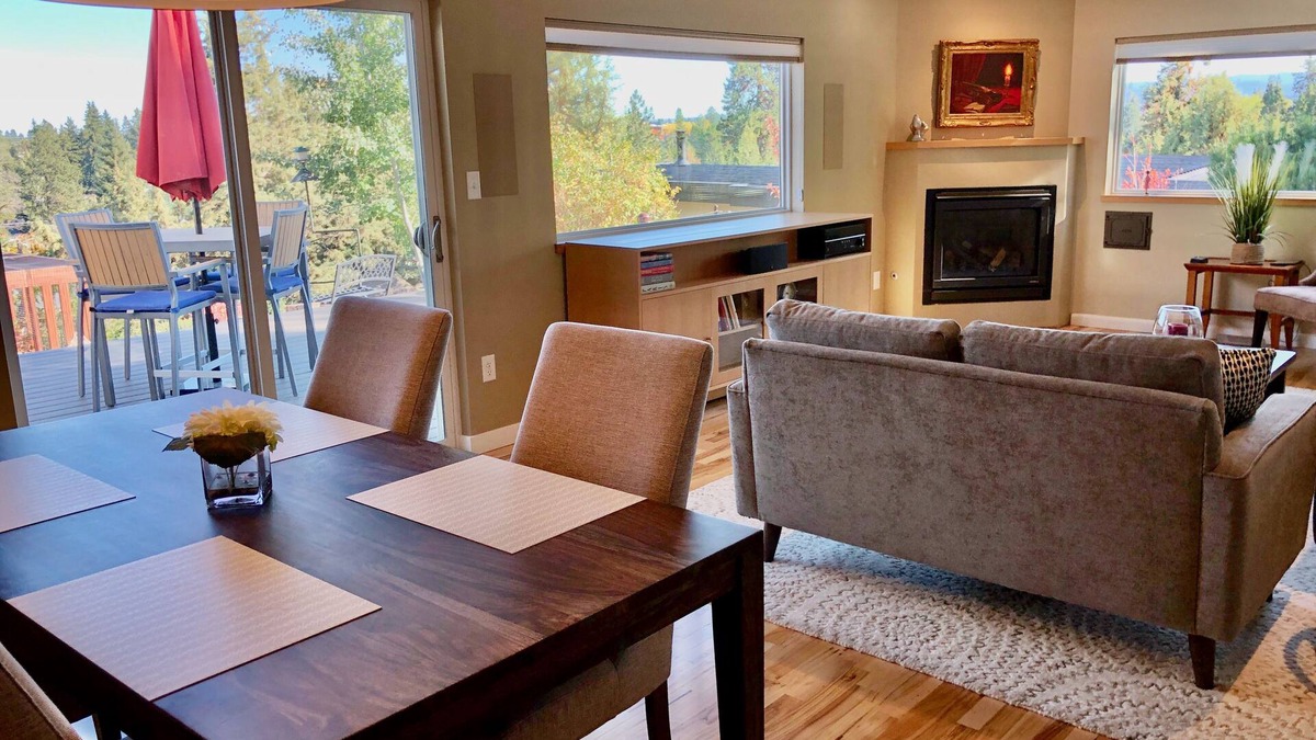 Bend House | West Side Hill House with View Walking Distance to Downtown & Recently Remodeled
