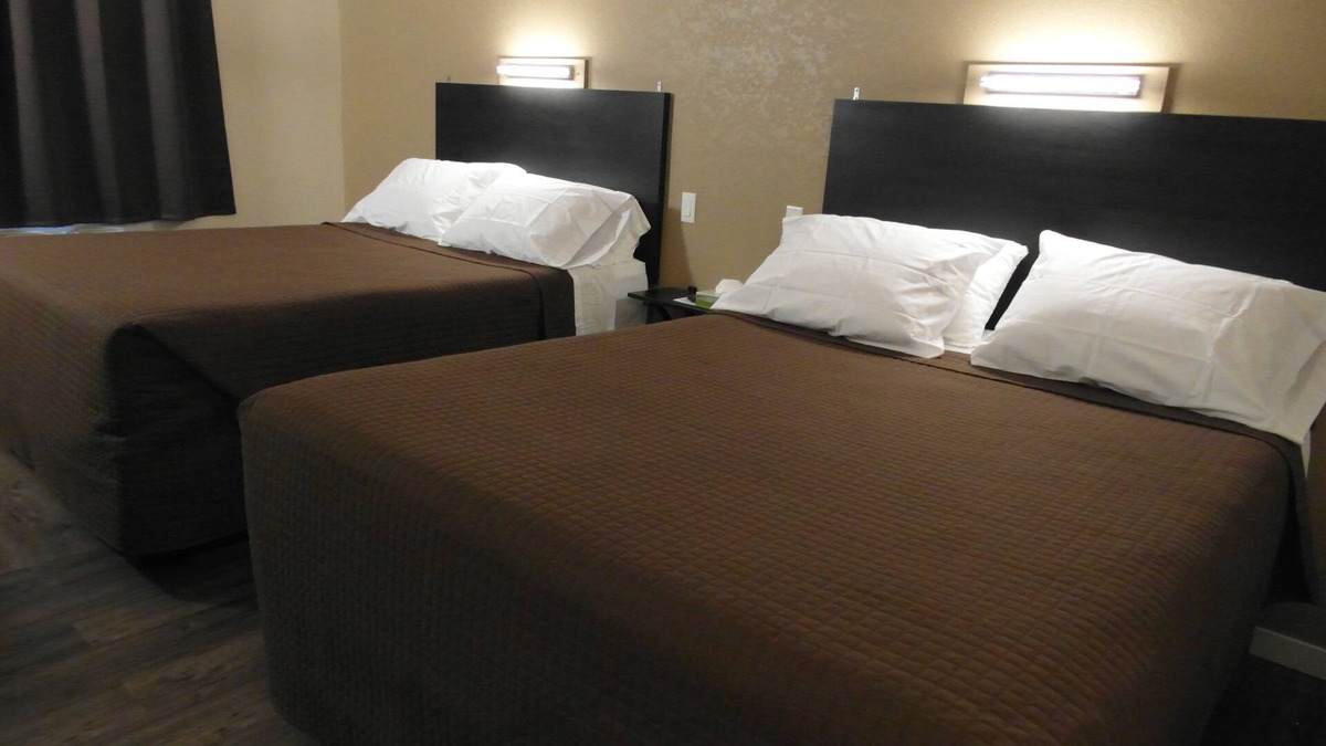 Hanna Hotel | West View Motel