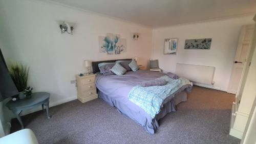 Hawkwell House | Westbury House