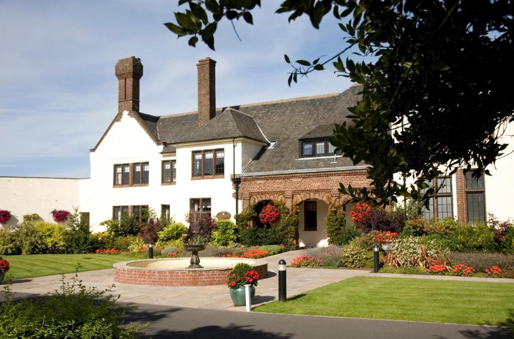 Ayr Hotel | Western House Hotel At Ayr Racecourse