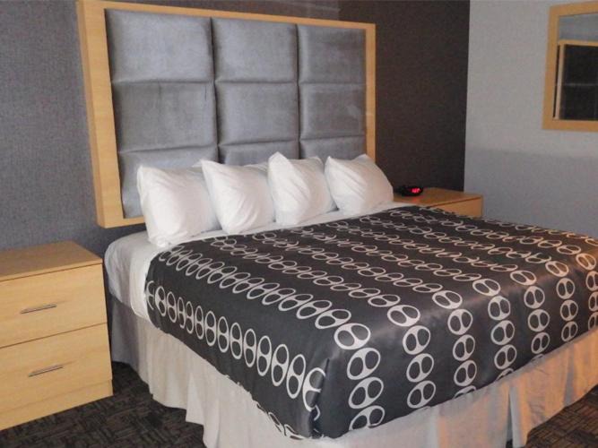 Carnduff Hotel | Western Star All Suites Hotel Carnduff