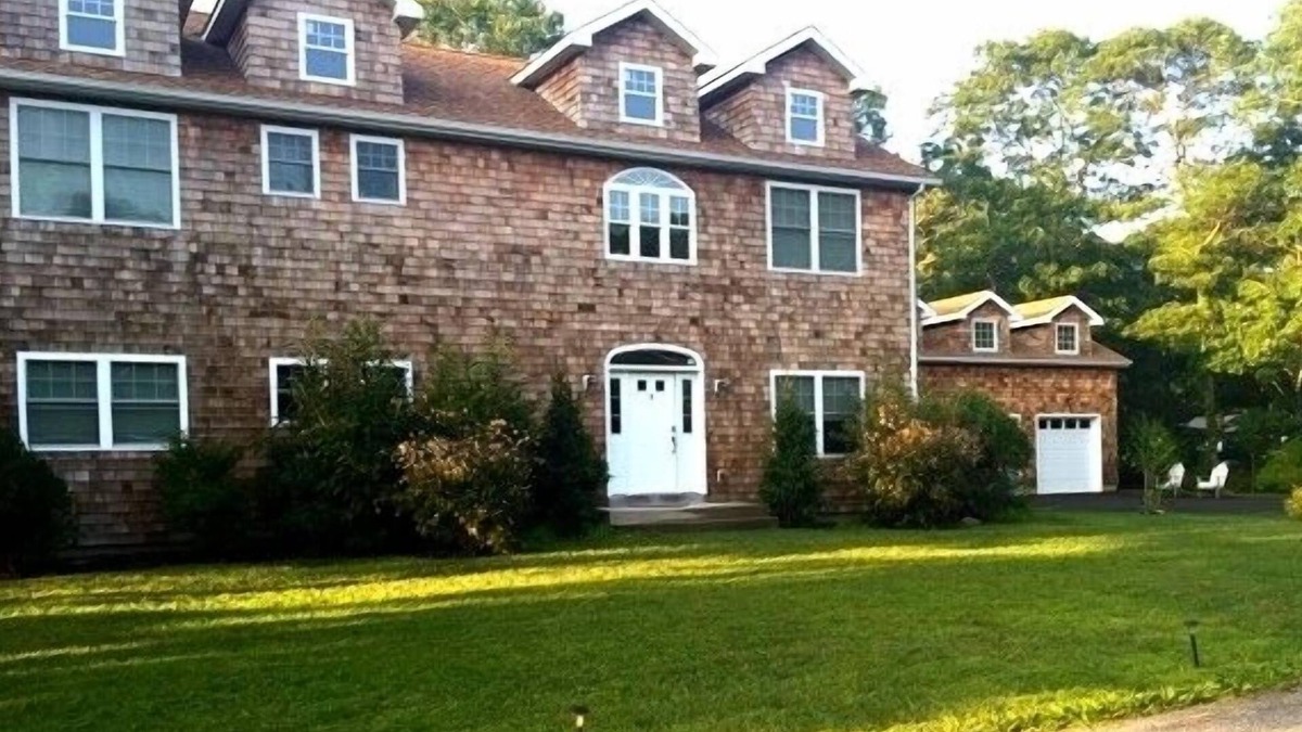 Westhampton Beach House | Westhampton Beach Cedar Shingle with Heated Pool & Gym - on a Private Road