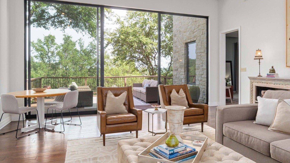 High Oaks House | Westlake Hills Retreat Minutes from Downtown