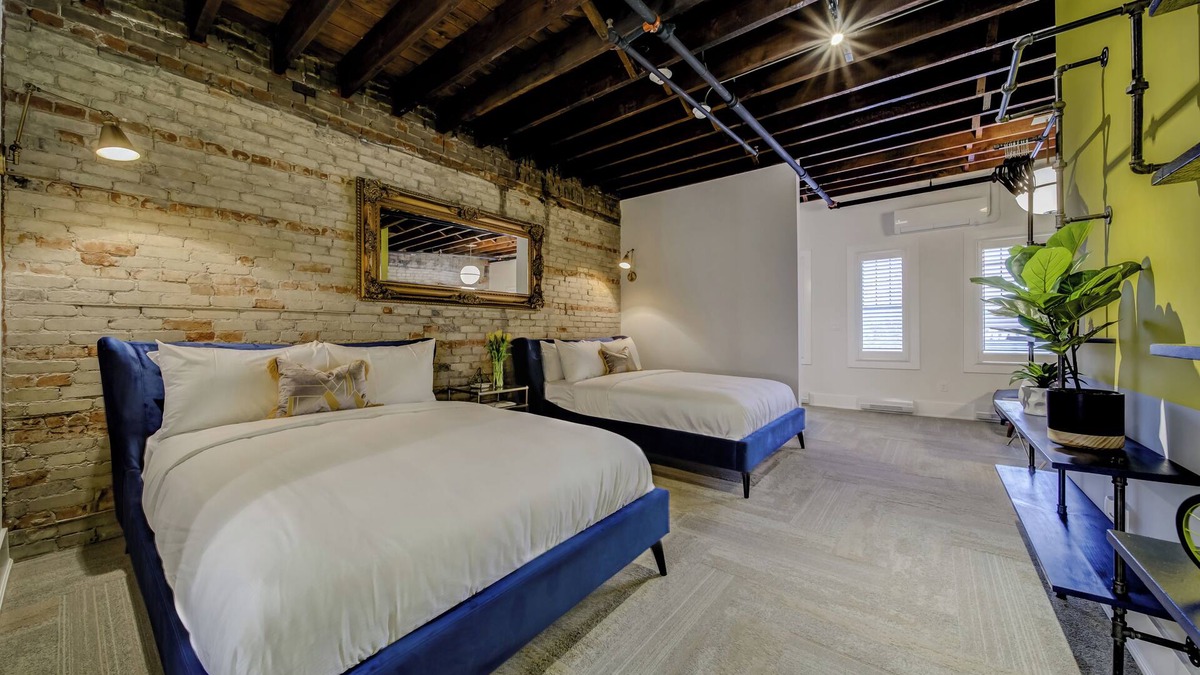 New Toronto Hotel | Westlake Hotel - The Can't Even Suite