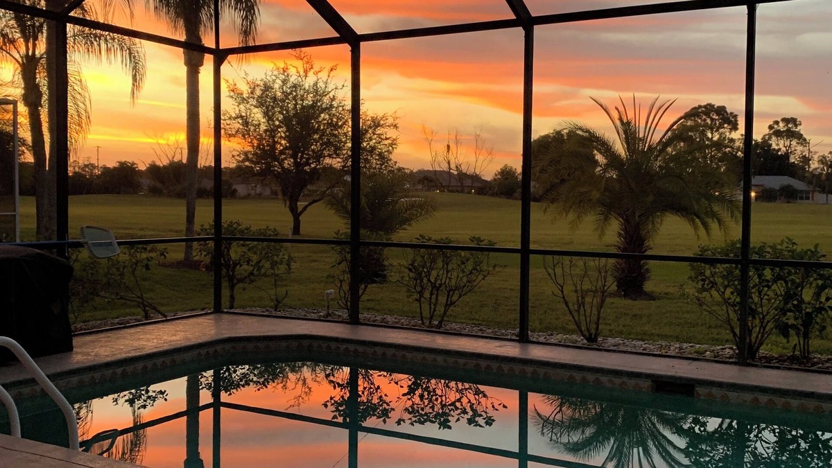 Westminister House | Westminster Golf Community! Conveniently located in Ft. Myers area-Lehigh Acres.