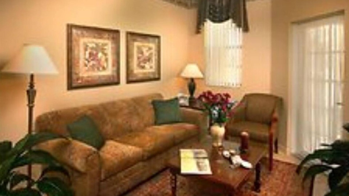 Weston Resort | Weston Mizner Place for 2024 Christmas Week
