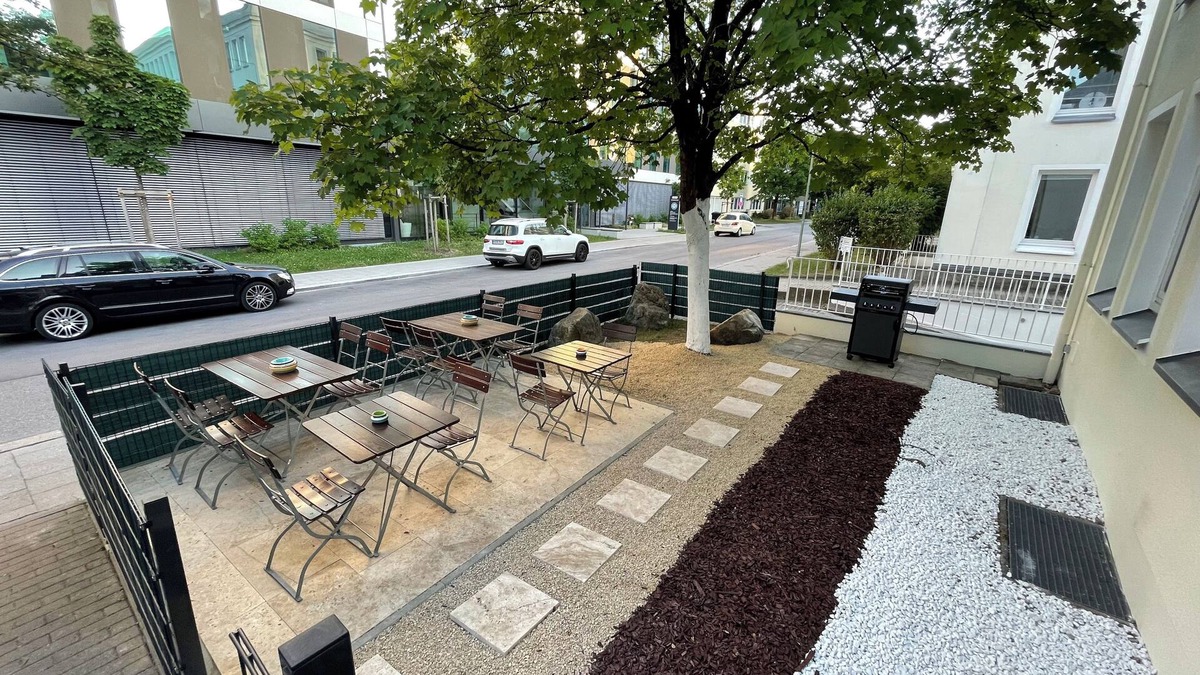 Land in Sonne Apartment | Westpark Living