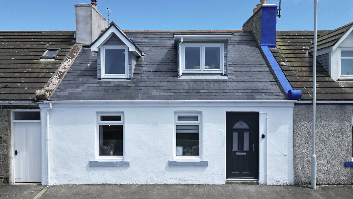 Port William Cottage | WESTVIEW, family friendly, country holiday cottage in Whithorn