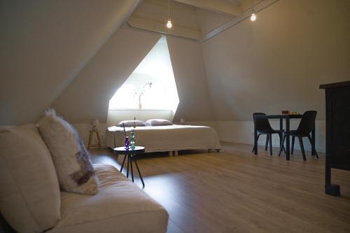 Terherne Apartment | WetterLoft - Luxe appartement met aanlegsteiger en terras
