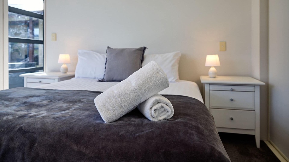 Kaikoura House | Whanau Retreat - A modern, warm family home located in a peaceful loaction.