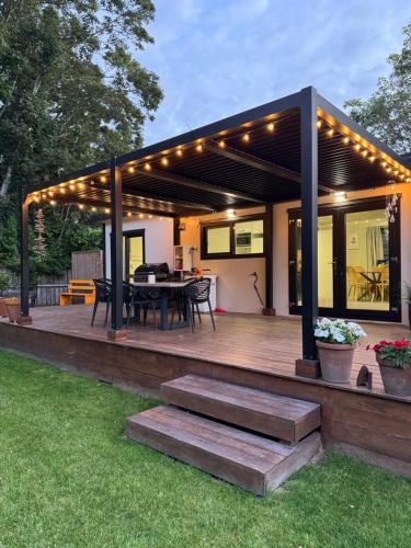 Harewood House | Whare iti on Johns