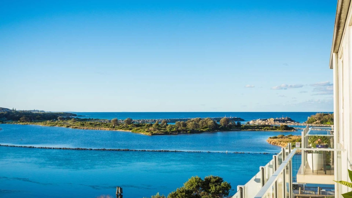 Narooma Apartment | Wharf Apartment Unit 11