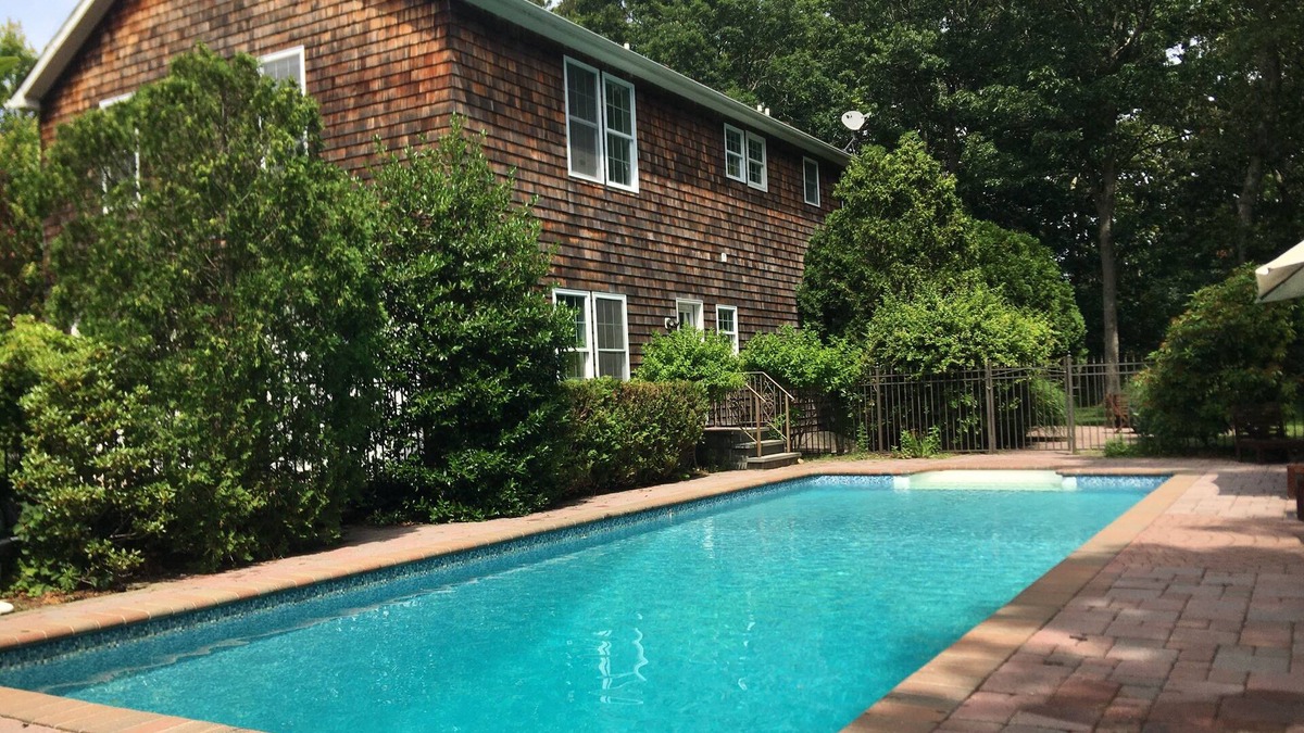 Westhampton Beach House | WHB Village,4200sqft,Traffic Free,Private Dr,40ft Heated Pool OPEN,Beach,Fam Fr