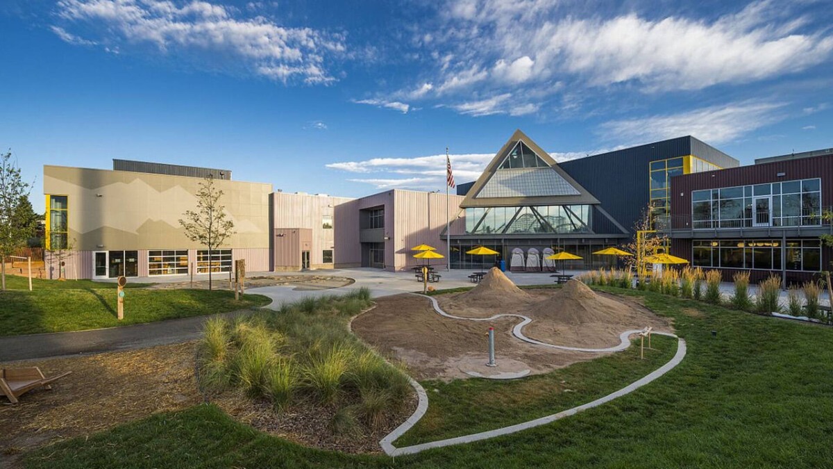 Wheat Ridge House | Wheat Ridge Escape! 3 Great Units Near to Children's Museum! Free Breakfast!