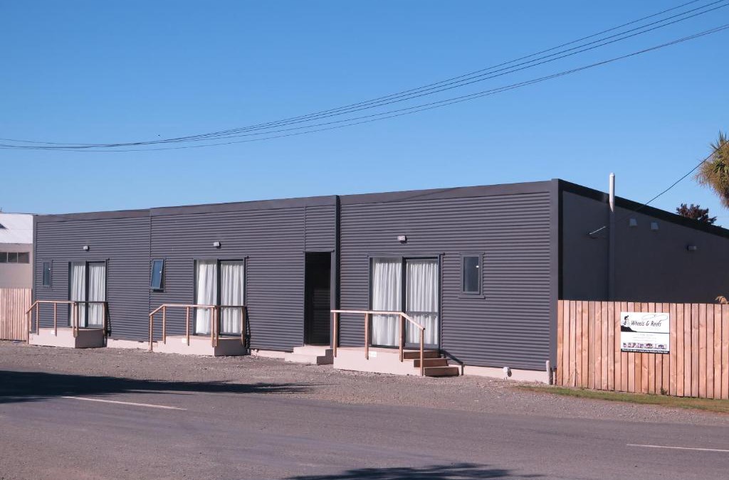 Mossburn Hotel | Wheels and Reels Accommodation