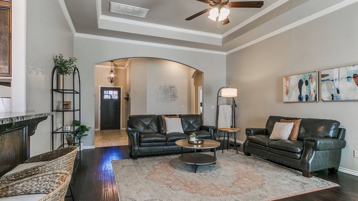 Yukon House | Where Comfort Meets Luxury