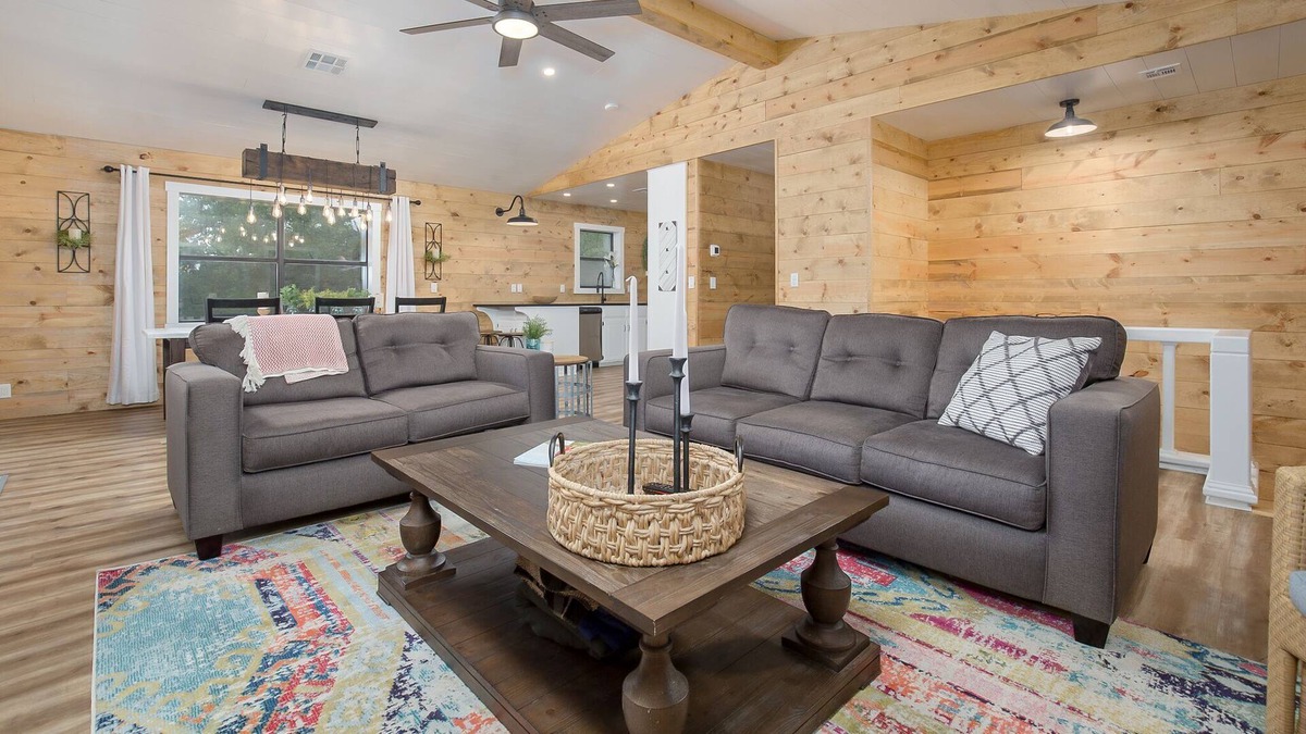 Sulphur House | Where the Magic Cabins -