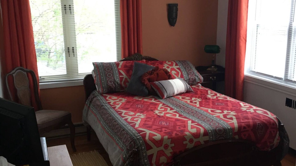 Granby Bed & Breakfast | Where to sleep in Granby, Qc - Room 3