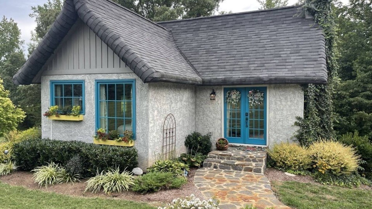 Primm Springs Cottage | Whimsical Fairytale Cottage near Nashville TN