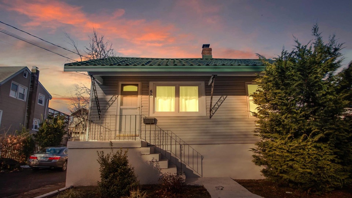 Cove - East Side - Shippan House | Whimsical Staycation - Fire Pit - Full House