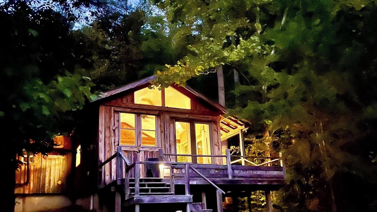 Irvine Cabin | Whimsical Wildwood Studio