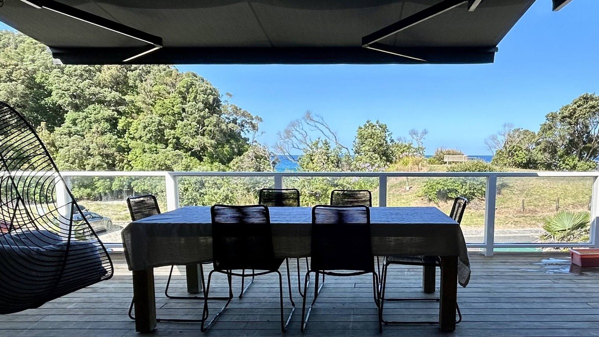 Whiritoa House | Whiritoa Beach House, by lagoon & beach