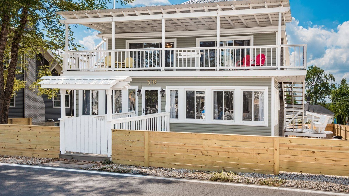 Russells Point House | Whirlwind Waters Paradise