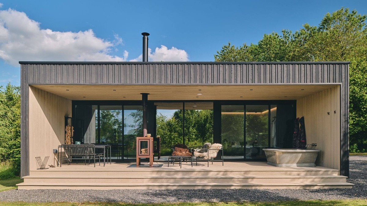 East Horrington Cottage | Whispering Leaves - Luxury Cottages