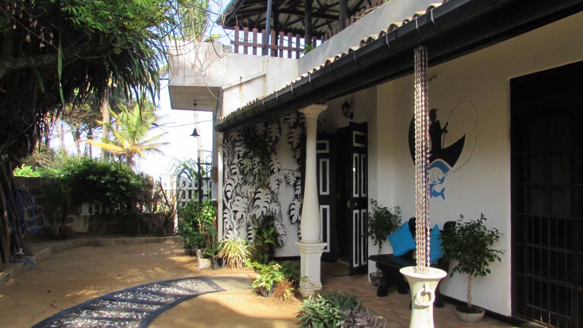 Pinwatta House | Whispering Ocean- Sun, Tan , Beach , Relax and enjoy the sunny side of life