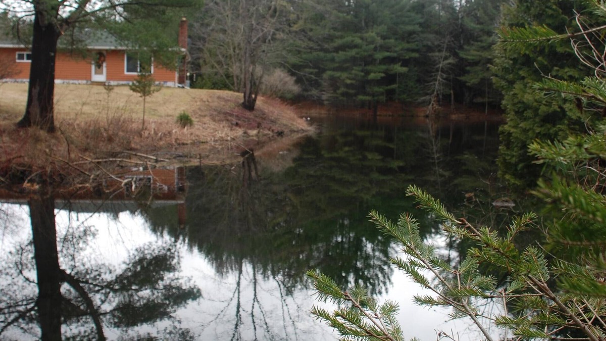 Beulah Cottage | WHISPERING PINES COTTAGE-The Most Beautiful Place in America-Sleeping Bear Park