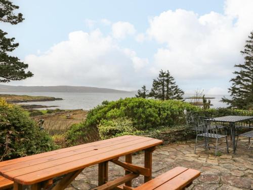 Ahakista House | Whispering Pines