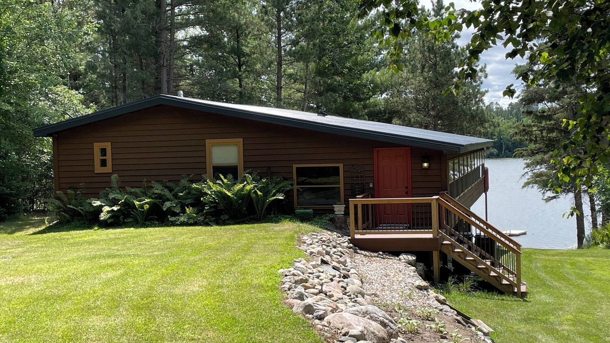 Park Rapids Cabin | Whispering Pines Lakeside Retreat