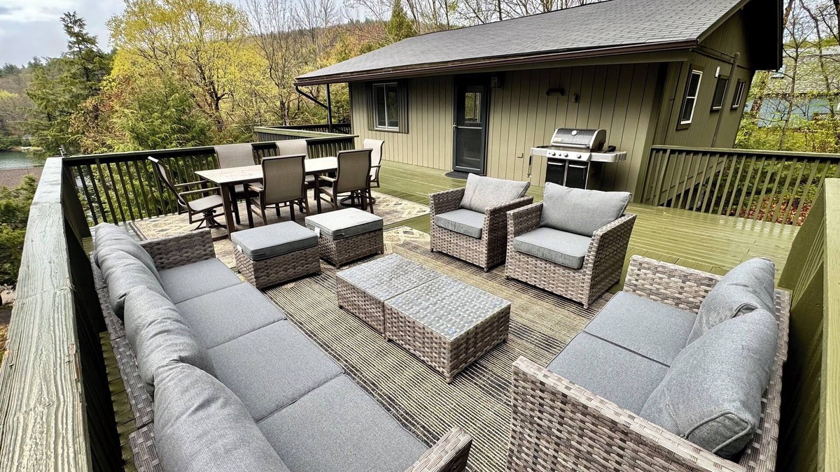 Newbury House | Whispering Pines - Your Stylish Nature Retreat