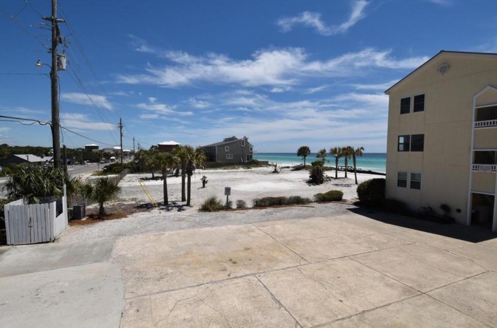 Coffeyville House | Whispering Sands #2b